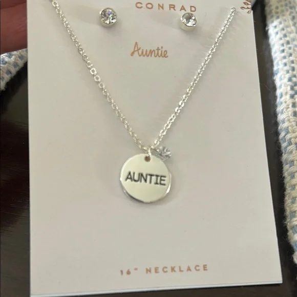 LC Lauren Conrad Silver 'Auntie' Necklace and Earring Set - Picture 3 of 3